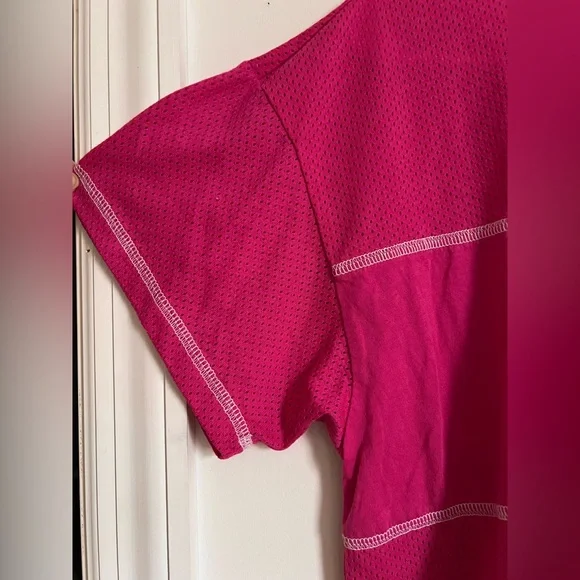 Puma Cropped Tee - Picture 2 of 4